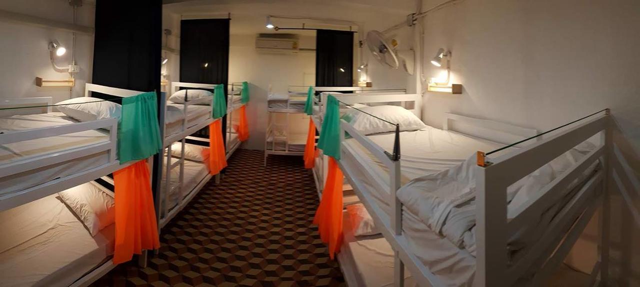 S-Space Hostel Chatuchak Bangkok Esterno foto