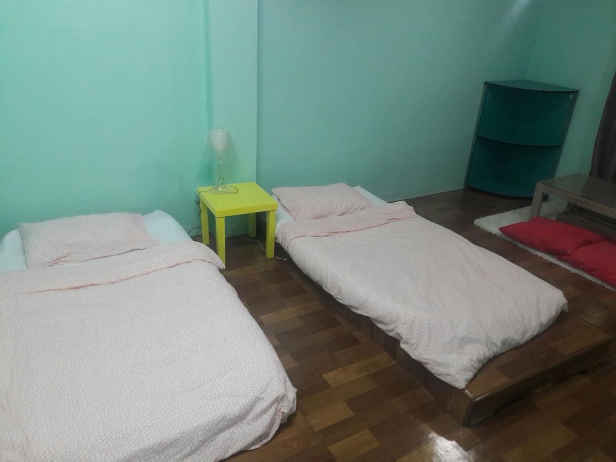 S-Space Hostel Chatuchak Bangkok Esterno foto